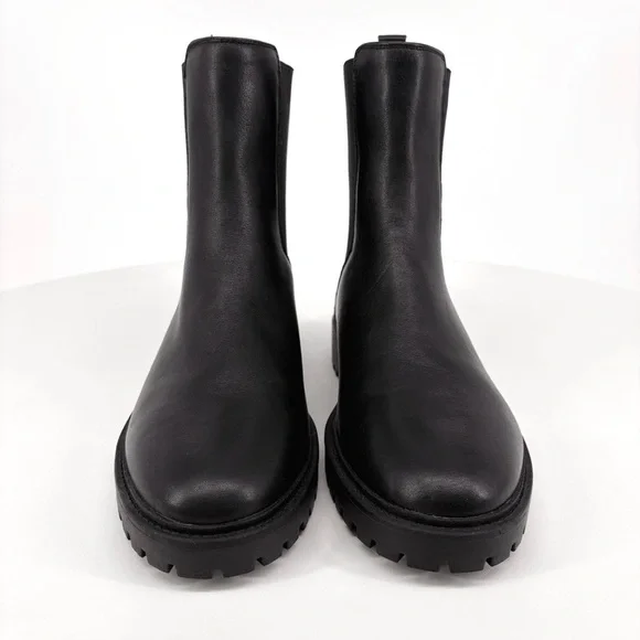 BANANA REPUBLIC | Lugg Sole Leather Chelsea Boots in Black | Sz 8.5 - Picture 5 of 14
